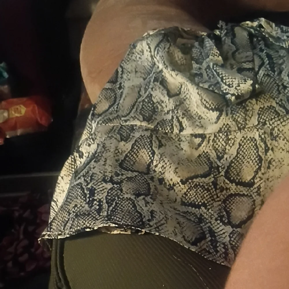 Promesa Black, Brown, and Cream Reptile Habitat skirt